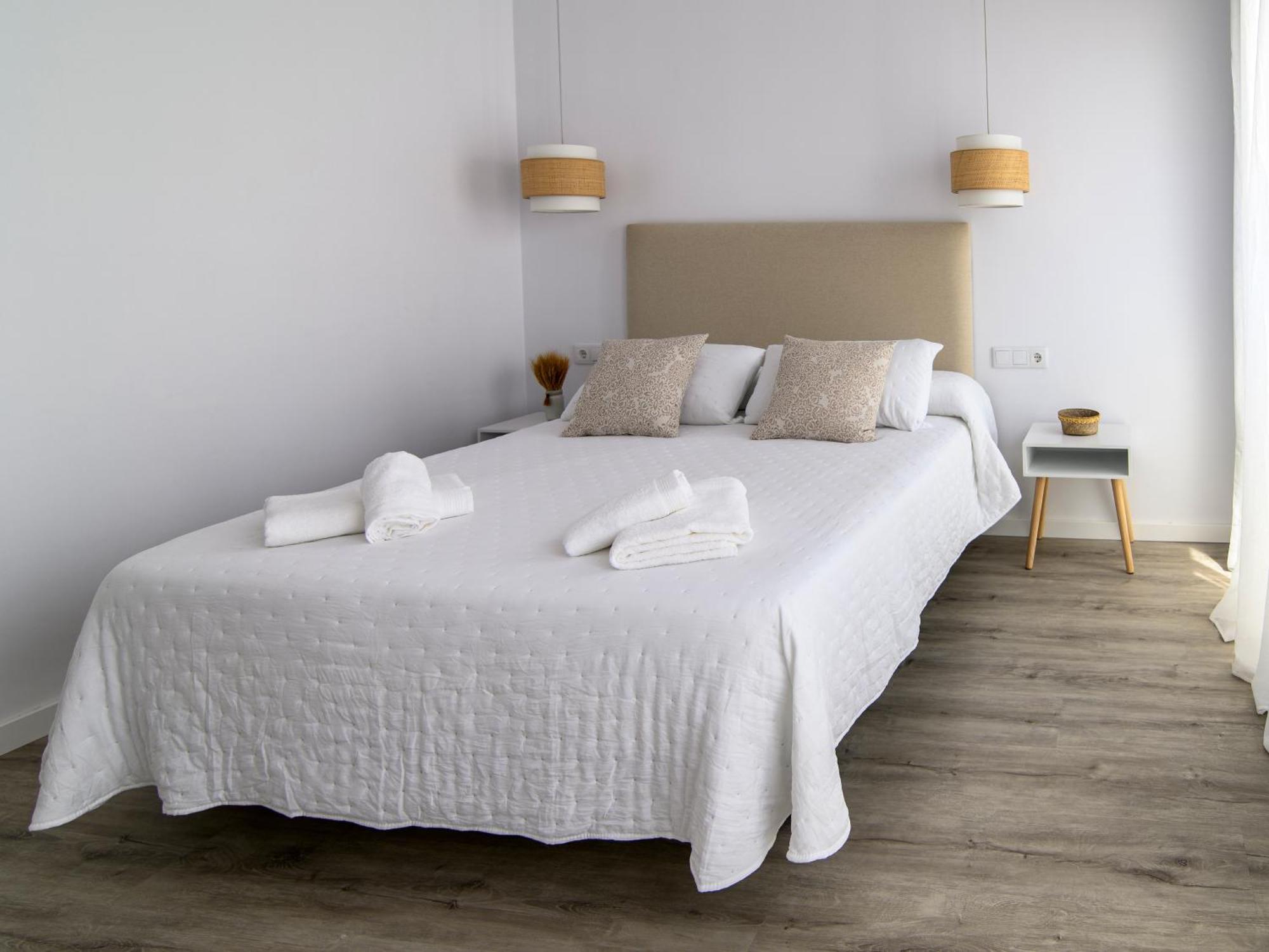 Antonella Suites Fuentes de Andalucia ภายนอก รูปภาพ